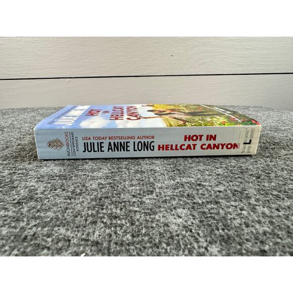 Hot in Hellcat Canyon by Julie Anne Long (Paperback) - Picture 3 of 7